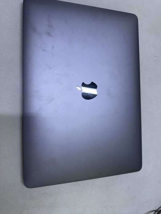 Macbook Pro M1 TouchBar / 94% / отличное состояние