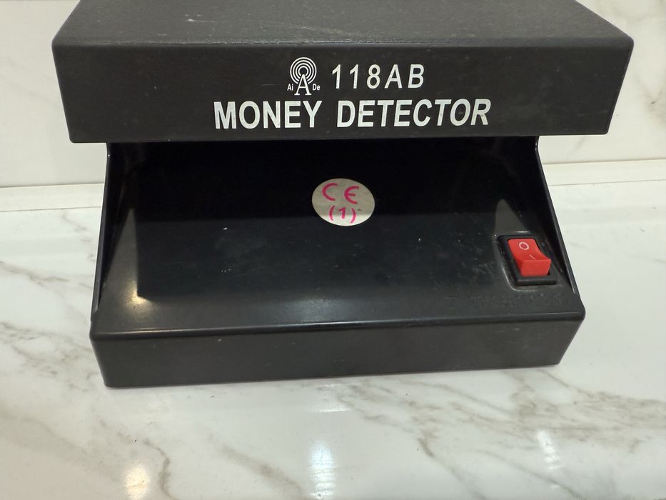 Продам детектор валют