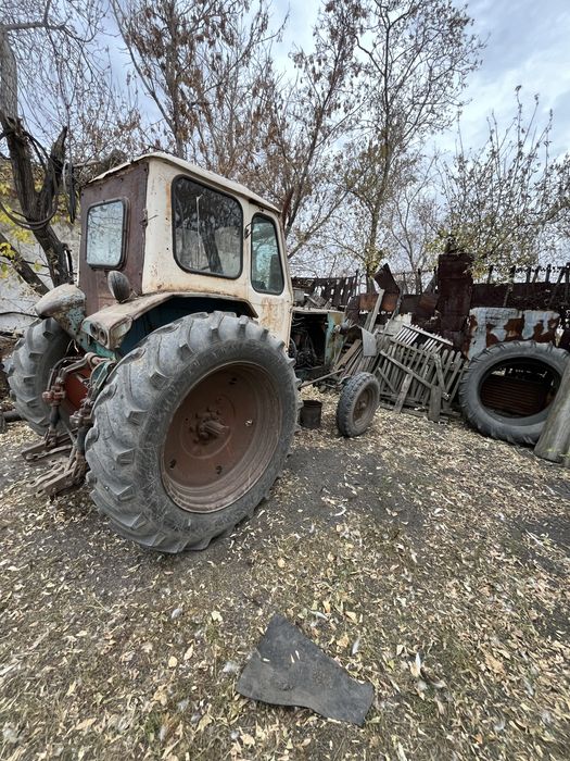 Продам Трактор ЮМЗ