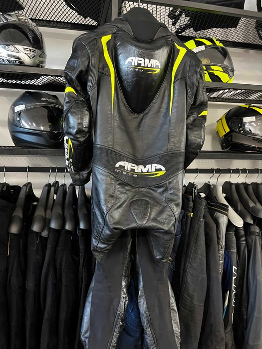 Кожен мото екип ARMR MOTEGI 2.0 Vented, UK42/EU 52- M/L,голяма гърбица