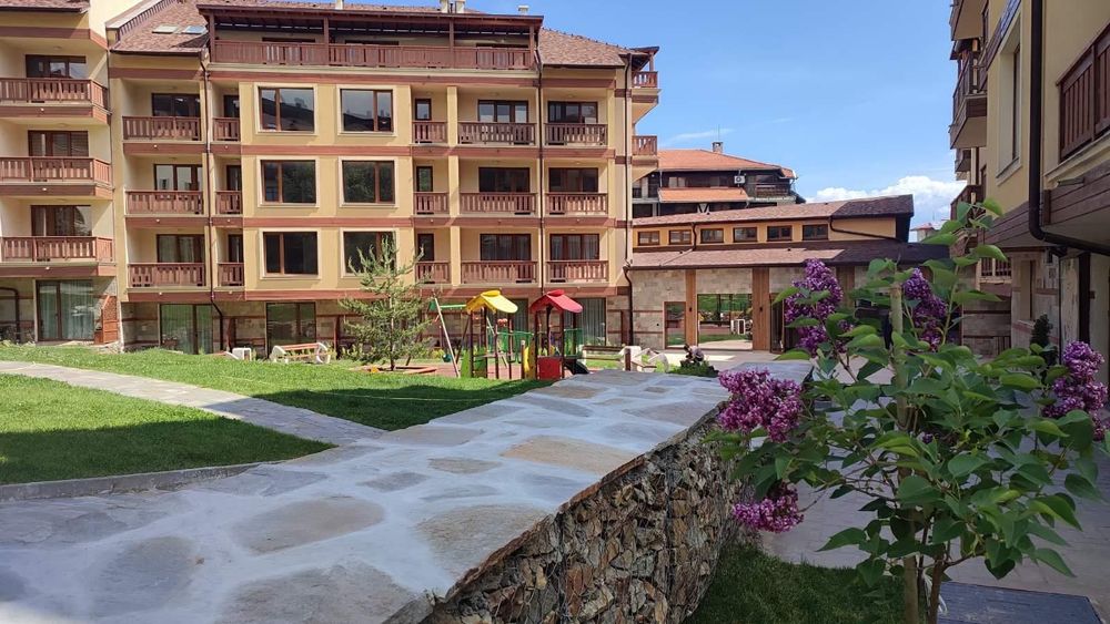 Продава се Едностаен апартамент в Банско - 47 кв.м за 1022 €/кв.м - Снимка #2