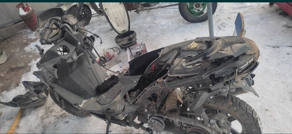 Продам мопеды макси