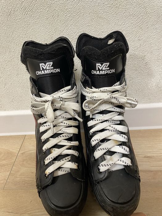 продам коньки для катка