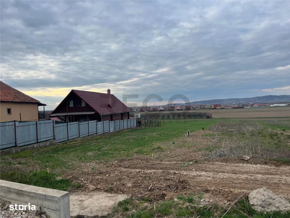 RECO Teren intravilan 700 mp cu toate utilitatile- la asfalt Cheriu