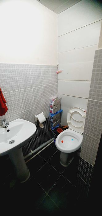 Sotiladi! Kvartira 3 xonali!