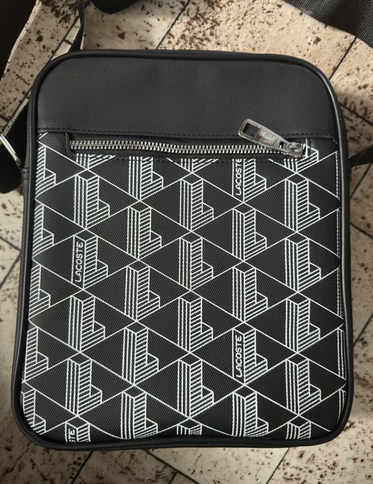 барсетка lacoste