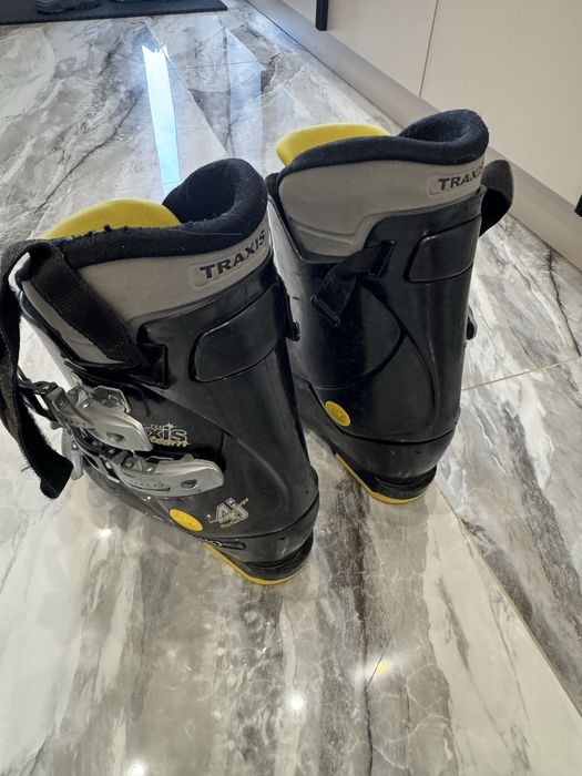 Горнолыжные ботинки Techno Pro Traxis