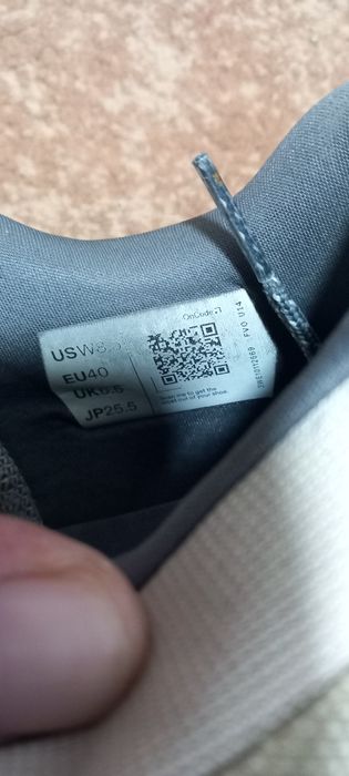 Adidasi On cloud  running