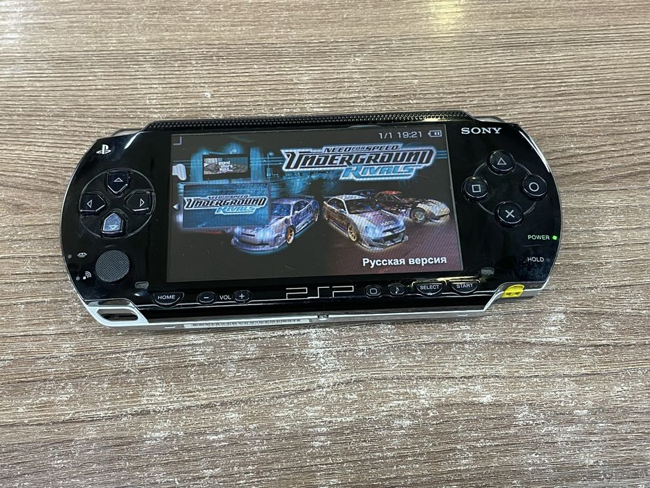 Sony psp 1004 в хорошем состоянии оригинал