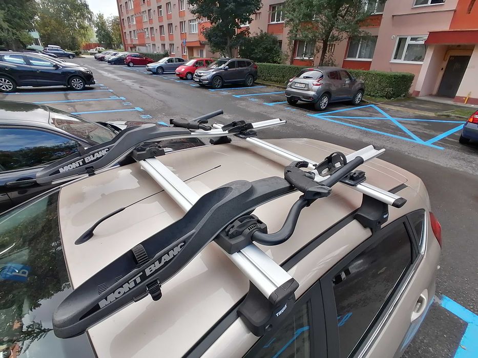 Suporți bicicletă Mont Blanc stg/dr.