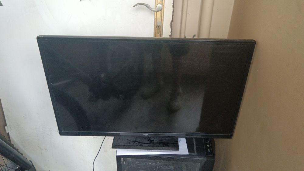 Телевизор BUSH 32"