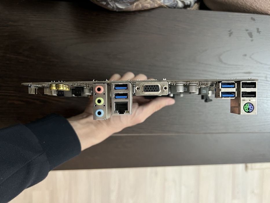 Материнская плата MSI B250M PRO-VD