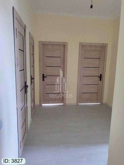 Arzon narxda 3xonali uy sotiladi 7-mikrorayon test markazi №3827