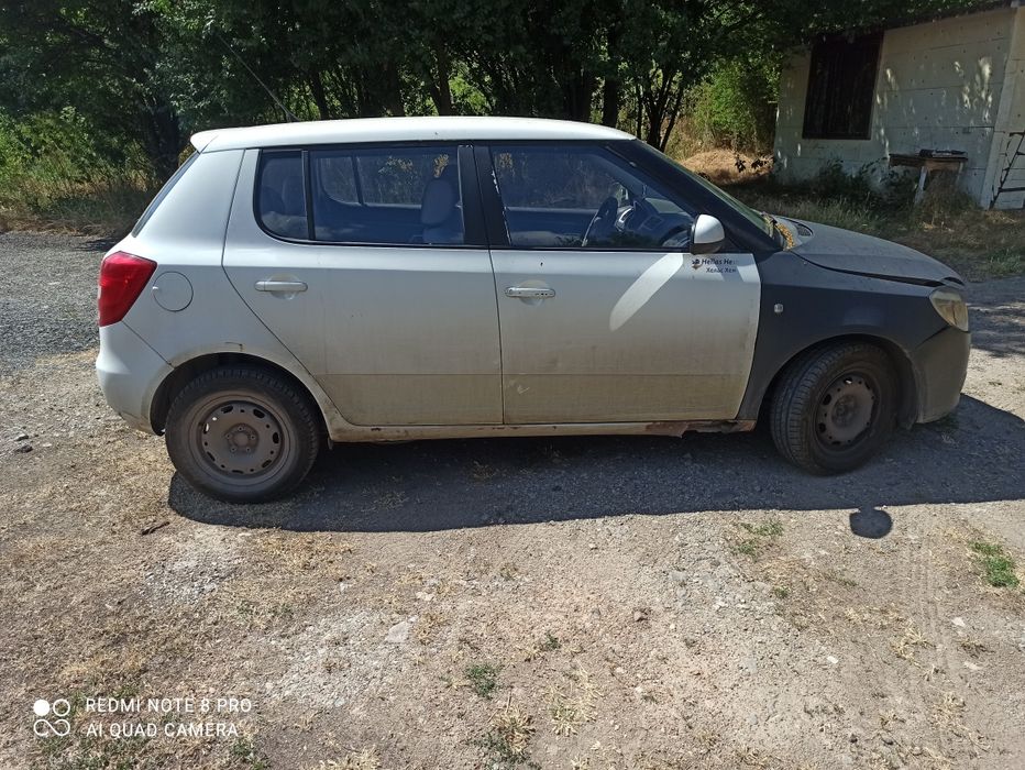 Шкода Фабия на части