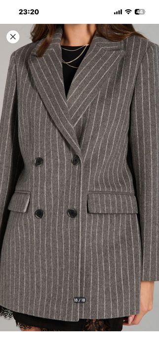 Сако и панталон сив райе