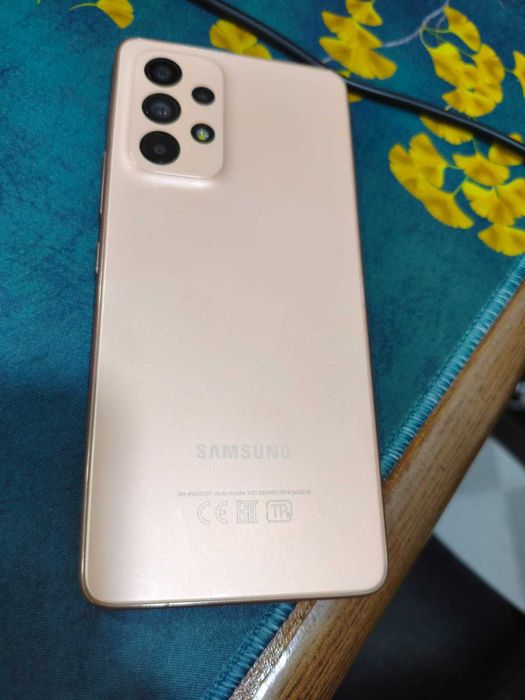 Samsung Galaxy A53 персиковый б/у