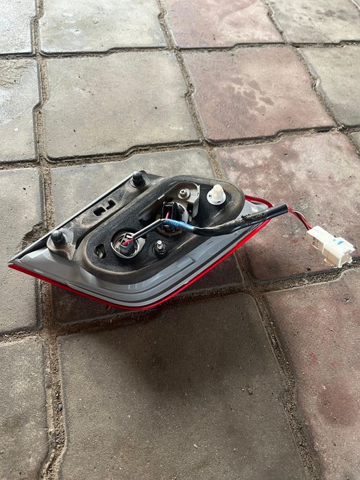 Задний стоп на камри 40/45