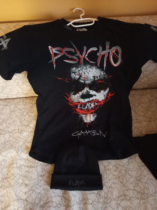 Чисто нови тениски на Luda