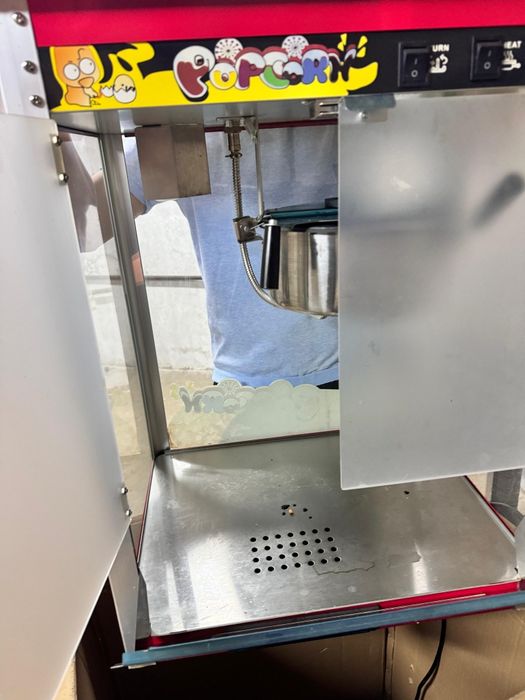 Попкор апарат, холодильник сатылады