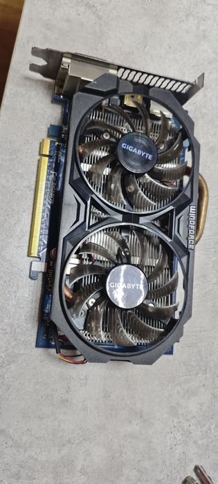 Видеокарта r7 260x 2gb
