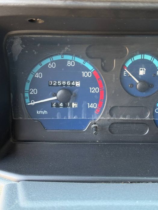 Damas obmenga kelishamiz