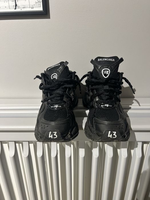 Balenciaga Runner