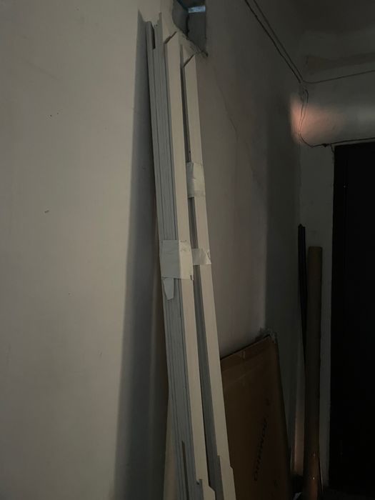 Доборы белых дверей