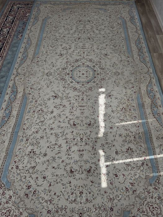 Продам ковер 2×4