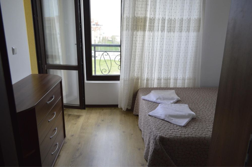 Апартамент под наем “Джули”