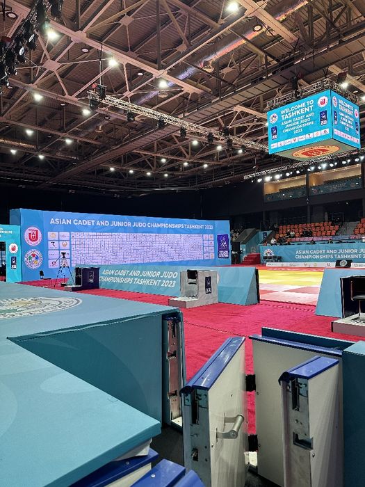 Наружная реклама Печать на баннере,оракал,паук,наклейка