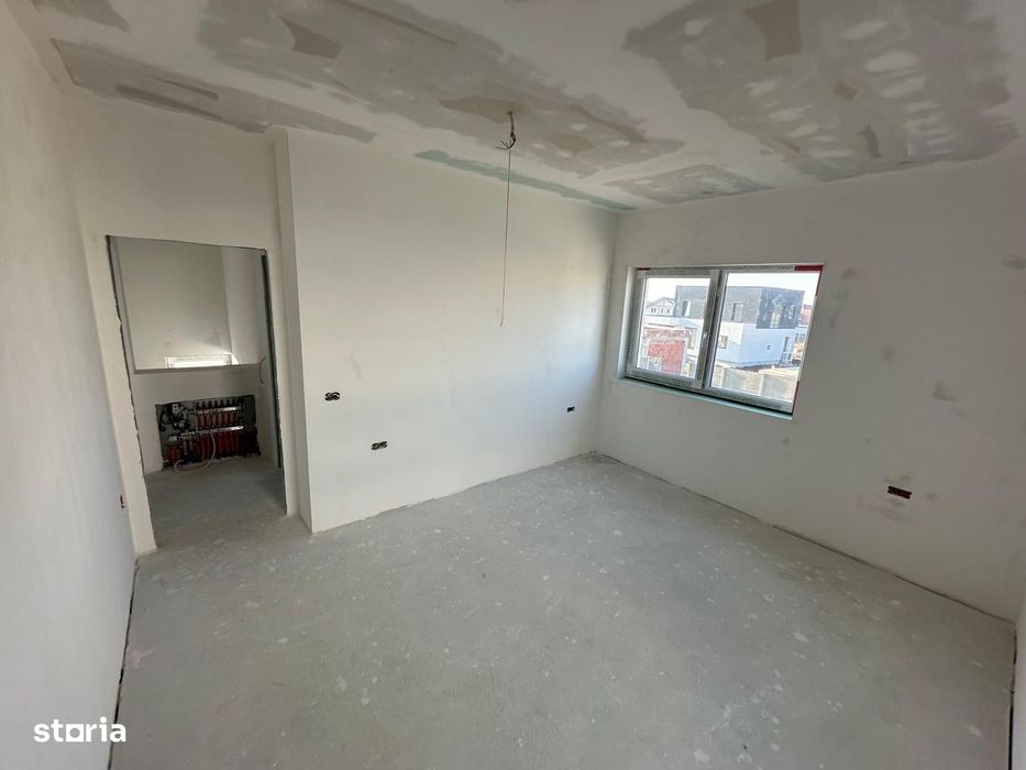 Casa individuala 4 camere, 2 bai, Giarmata