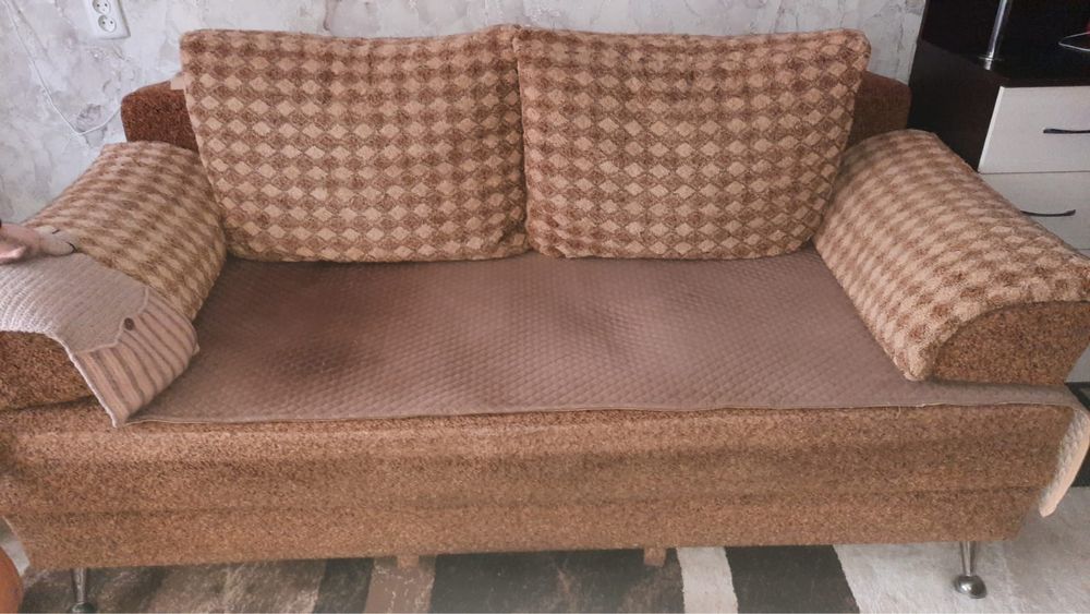 Продам Диваны  б/у  самовывоз г.Рудный