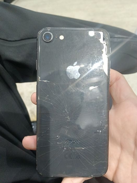 Айфон 8бар сатылады