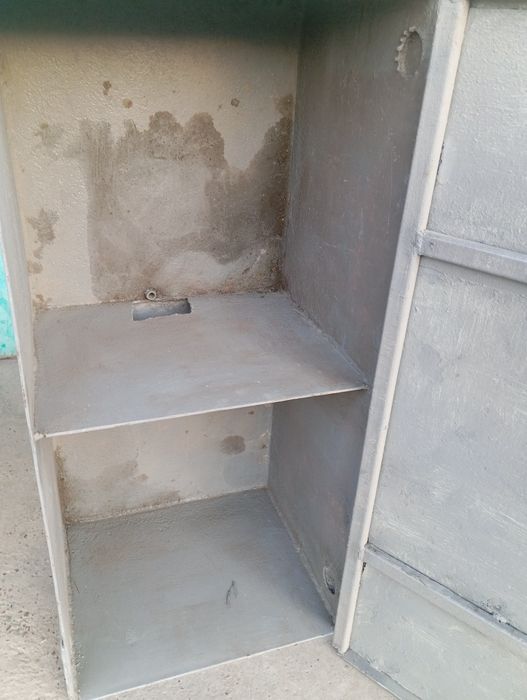 Темир шкаф сотилади Калин темирдан ясалган