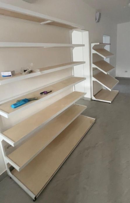 Продам 8 стеллажей