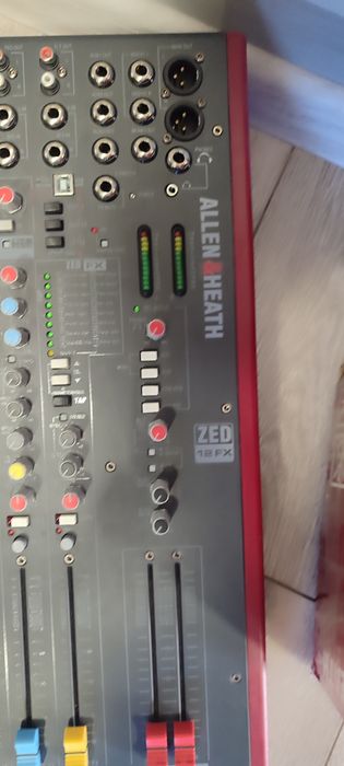 Микшерный пульт  пассивный