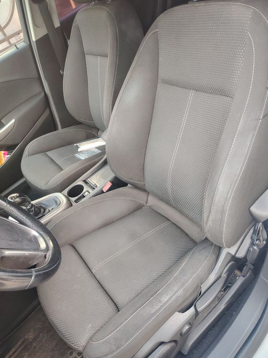 OPEL Astra 2010 — imagine 5