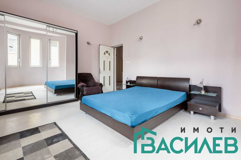 Продава 3-СТАЕН град София, Център