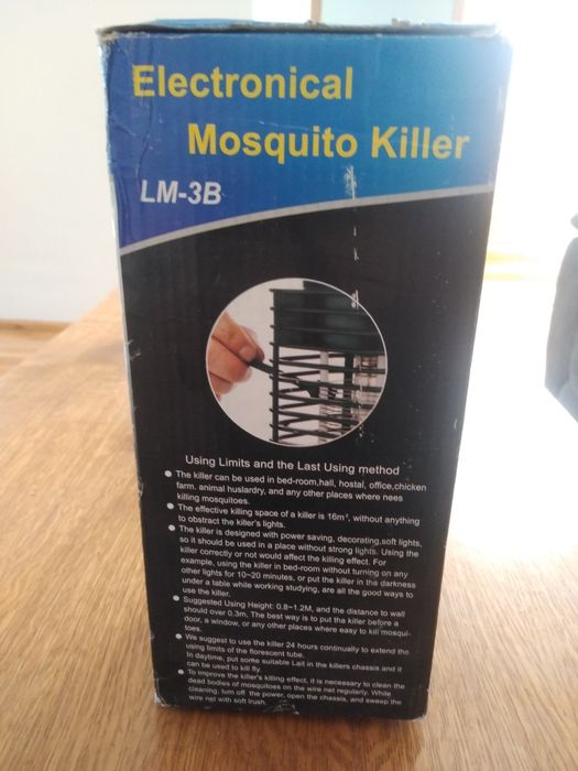 Vând aparat electric antiinsecte