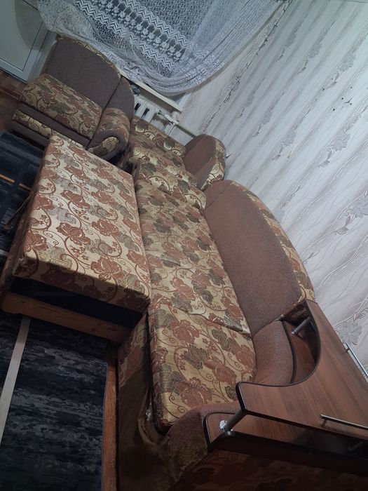 Продаю диван б/у