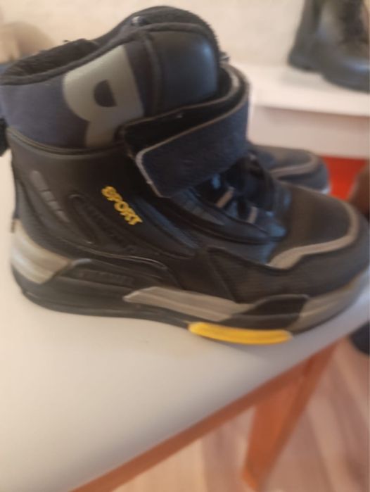 Обувь               осениий