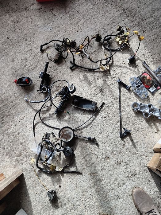 Suzuki GS 400 Proiect Cafe Racer