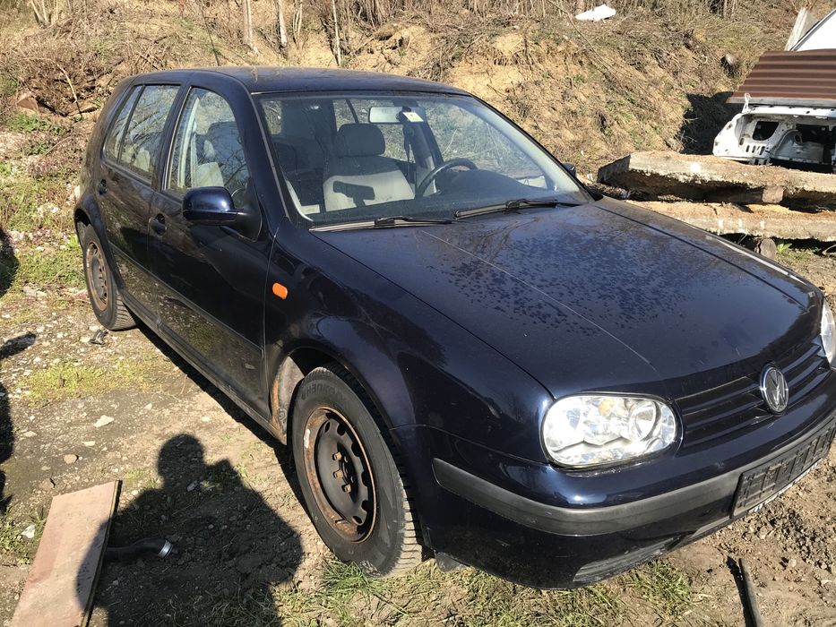 VW Golf 4 1.4i 16V на части