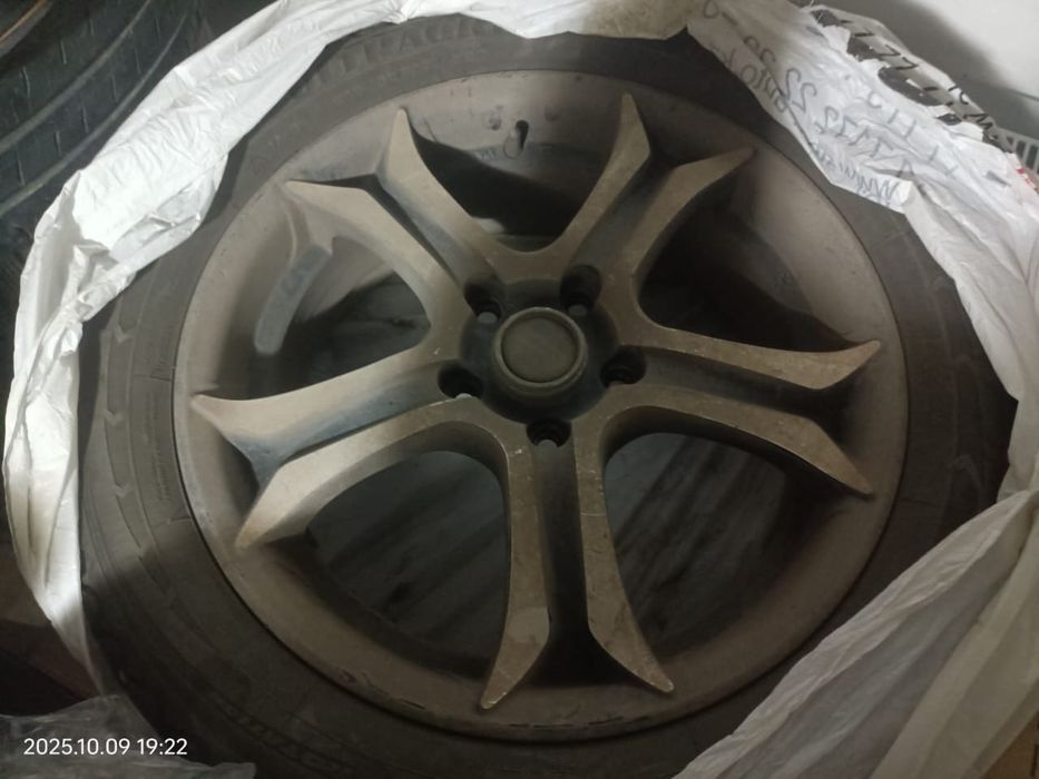 Продам 4 диска в хорошем состоянии