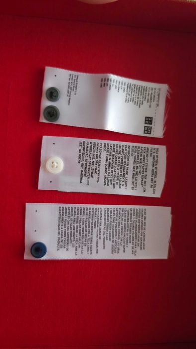 Uniqlo три дамски ризи