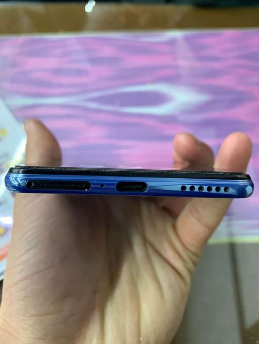 Ikkalsi yaxshi Telefon narxlarni kelishamiz