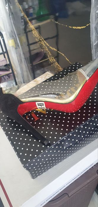 Vecherniy tufli yangi