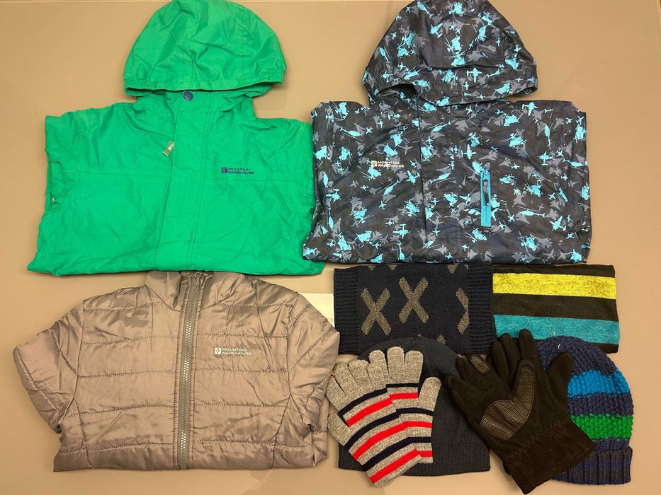 Лот 2 якета Mountain Warehouse + 2 к-та шал, шапка и ръкавички, 7-8 г.