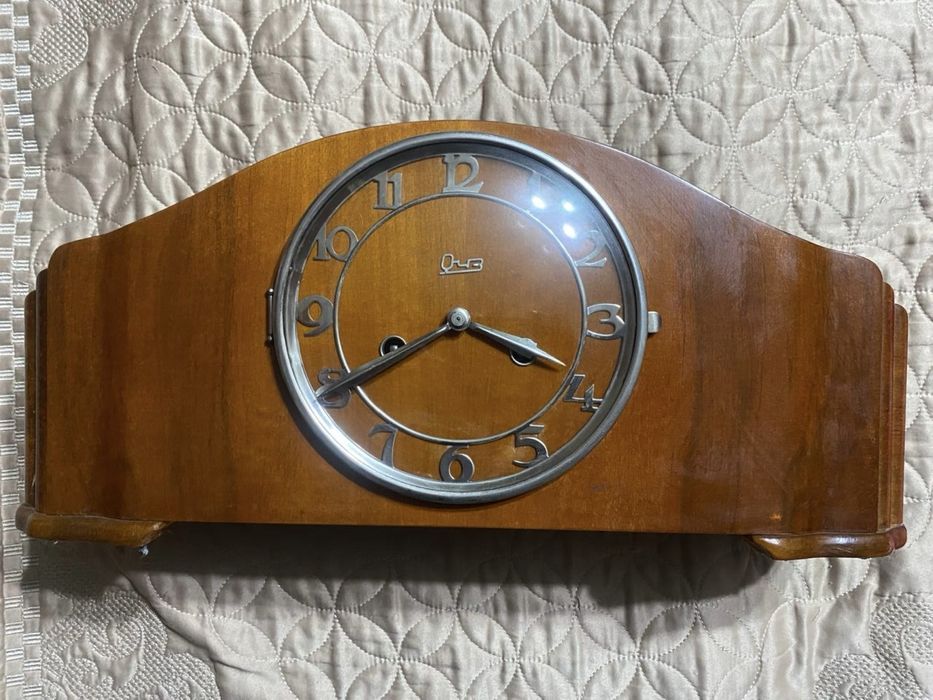 антикварные часы