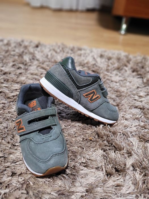 Adidasi copii New Balance